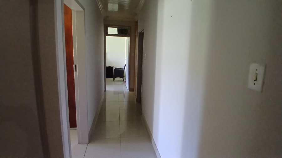 To Let 4 Bedroom Property for Rent in Fichardt Park Free State